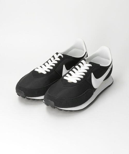 NIKE（ナイキ）の「＜NIKE（ナイキ）＞ WAFFLE TRAINER 2/スニーカー（スニーカー・メンズ・ホワイト/ブラック・27.5cm/28.5cm/27cm/26cm/28cm/29cm/26.5cm）」の4枚目の写真