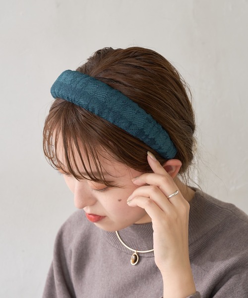 Casselini（キャセリーニ）の「【Casselini/キャセリーニ】チェックジャガードカチューシャ（その他ヘアアクセサリー・レディース・ブラック/イエロー/グリーン・FREE）」の3枚目の写真
