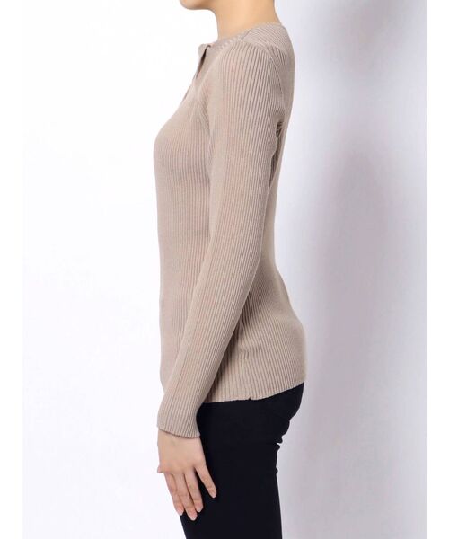 LAGUNAMOON（ラグナムーン）の「ツイストリブニットプルオーバー（ニット/セーター・レディース・ブラック/ベージュ/ブラウン・FREE）」の11枚目の写真