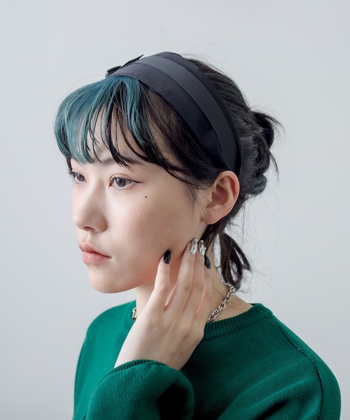 RASVOA（ラスボア）の「ワイドベルテットカチューシャ（カチューシャ・レディース・ブラック・FREE）」の12枚目の写真