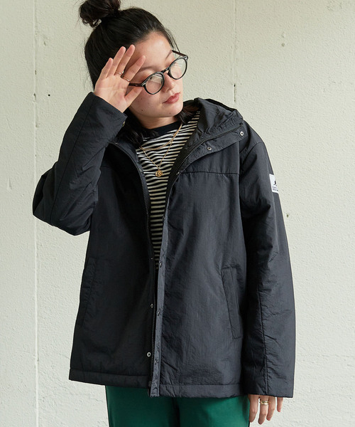 KANGOL EXTRA COMFORT(カンゴールエクストラコンフォート)の「【KANGOL EXTRA COMFORT(カンゴール エクストラ コンフォート)】《WEB限定》ロゴワッペン 配色中綿 ライトジャケット(ブルゾン・レディース・ブラック/グレー/チャコール/ベージュ・M/L/LL)」の13枚目の写真