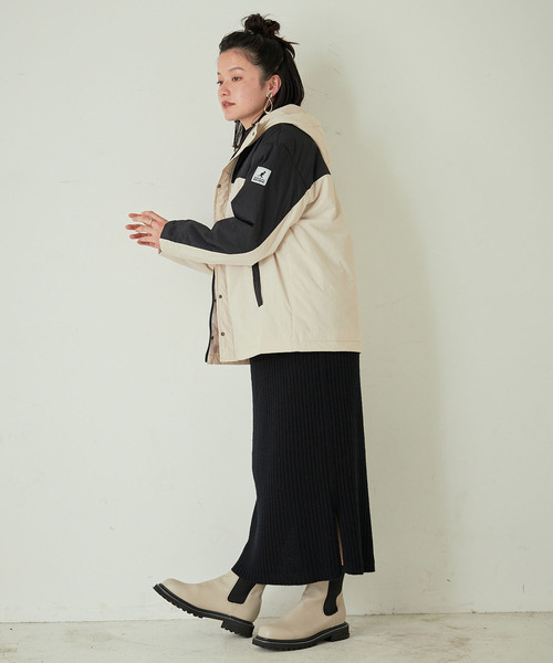 KANGOL EXTRA COMFORT(カンゴールエクストラコンフォート)の「【KANGOL EXTRA COMFORT(カンゴール エクストラ コンフォート)】《WEB限定》ロゴワッペン 配色中綿 ライトジャケット(ブルゾン・レディース・ブラック/グレー/チャコール/ベージュ・M/L/LL)」の11枚目の写真