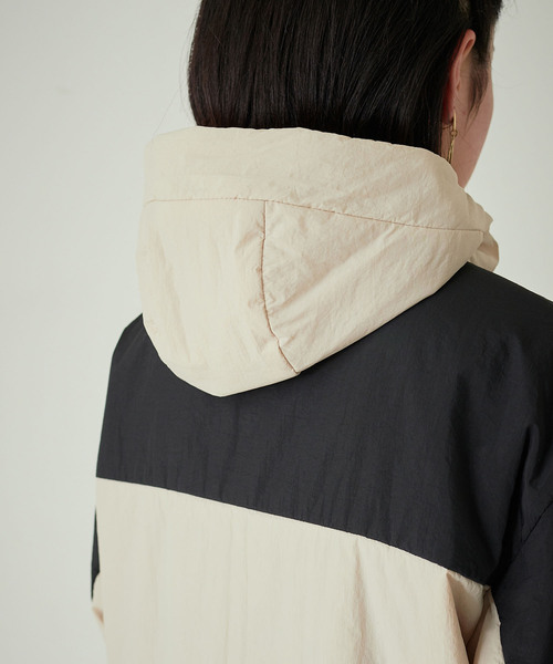 KANGOL EXTRA COMFORT(カンゴールエクストラコンフォート)の「【KANGOL EXTRA COMFORT(カンゴール エクストラ コンフォート)】《WEB限定》ロゴワッペン 配色中綿 ライトジャケット(ブルゾン・レディース・ブラック/グレー/チャコール/ベージュ・M/L/LL)」の7枚目の写真