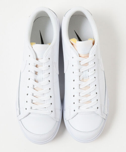 NIKE(ナイキ)の「NIKE / ブレザー LOW プラットフォーム(スニーカー・レディース・ホワイト・25/23.5/24/24.5/23)」の5枚目の写真