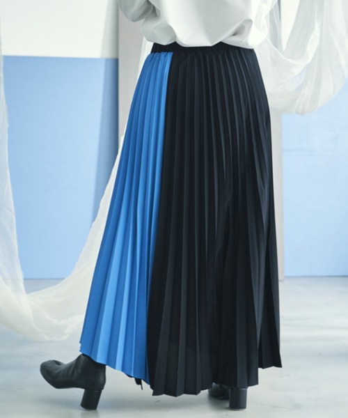 VACANCY（ヴァカンシー）の「アシンメトリープリーツスカート（スカート・レディース・ブラック/ブルー・FREE）」の18枚目の写真