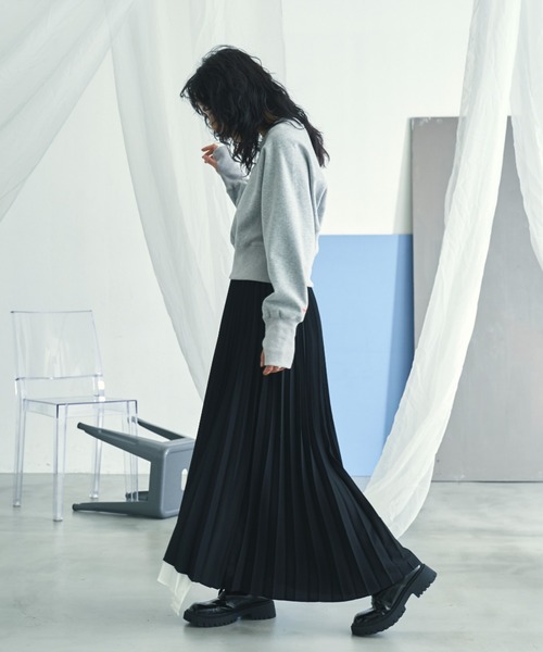 VACANCY（ヴァカンシー）の「アシンメトリープリーツスカート（スカート・レディース・ブラック/ブルー・FREE）」の12枚目の写真