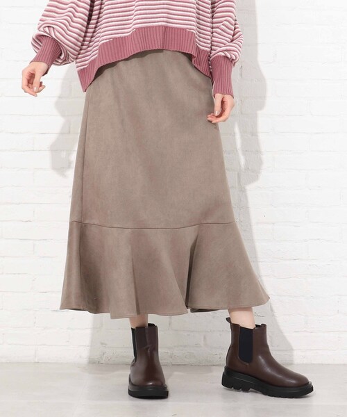 Cutie Blonde(キューティーブロンド)の「◆【S-L】フェイクスエードマーメイドスカート(スカート・レディース・ベージュ/カーキ・01/02/03)」の1枚目の写真