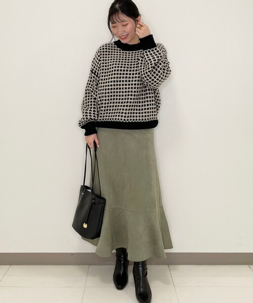 Cutie Blonde(キューティーブロンド)の「◆【S-L】フェイクスエードマーメイドスカート(スカート・レディース・ベージュ/カーキ・01/02/03)」の4枚目の写真