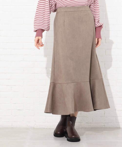 Cutie Blonde(キューティーブロンド)の「◆【S-L】フェイクスエードマーメイドスカート(スカート・レディース・ベージュ/カーキ・01/02/03)」の14枚目の写真