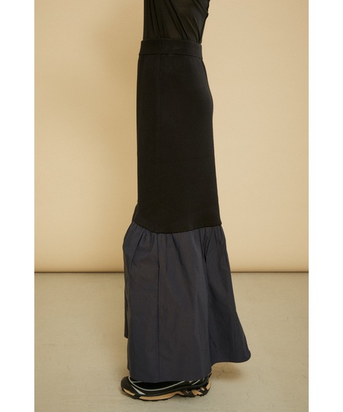 HeRIN.CYE（ヘリンドットサイ）の「Rib hem knit SK（スカート・レディース・ブラック/ブラウン/オフホワイト・FREE）」の5枚目の写真