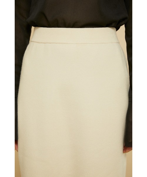 HeRIN.CYE（ヘリンドットサイ）の「Rib hem knit SK（スカート・レディース・ブラック/ブラウン/オフホワイト・FREE）」の21枚目の写真
