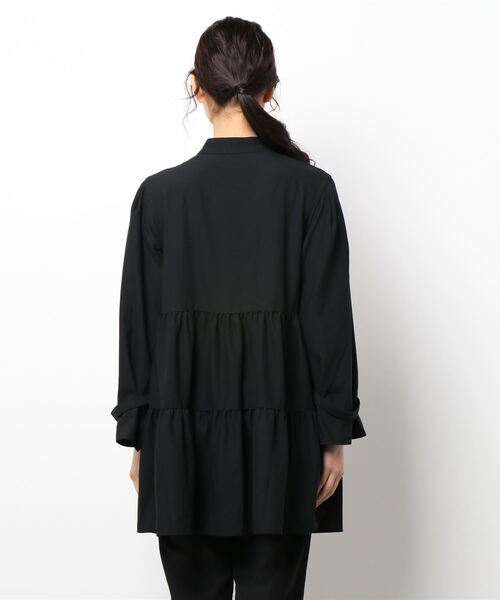 A de a.v.v（アードアー・ヴェ・ヴェ）の「【前後2WAY】ティアードブラウス（シャツ/ブラウス・レディース・ホワイト/ミント/ブラック・36/38）」の4枚目の写真