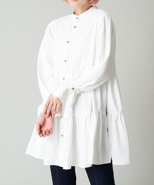 A de a.v.v（アードアー・ヴェ・ヴェ）の「【前後2WAY】ティアードブラウス（シャツ/ブラウス・レディース・ホワイト/ミント/ブラック・36/38）」の2枚目の写真