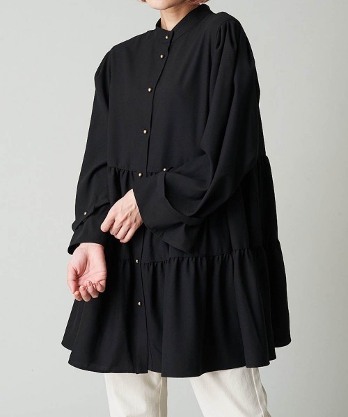 A de a.v.v（アードアー・ヴェ・ヴェ）の「【前後2WAY】ティアードブラウス（シャツ/ブラウス・レディース・ホワイト/ミント/ブラック・36/38）」の3枚目の写真