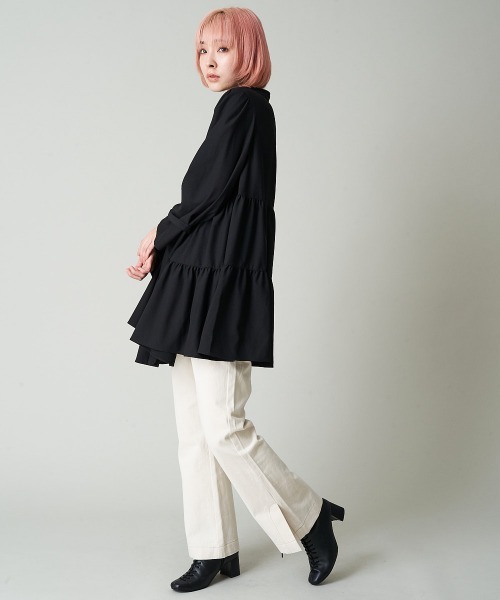 A de a.v.v（アードアー・ヴェ・ヴェ）の「【前後2WAY】ティアードブラウス（シャツ/ブラウス・レディース・ホワイト/ミント/ブラック・36/38）」の18枚目の写真