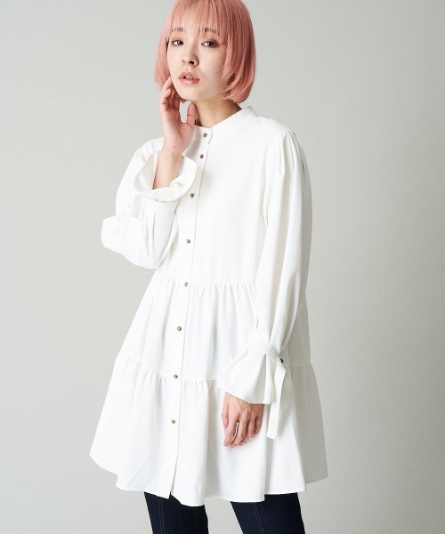 A de a.v.v（アードアー・ヴェ・ヴェ）の「【前後2WAY】ティアードブラウス（シャツ/ブラウス・レディース・ホワイト/ミント/ブラック・36/38）」の17枚目の写真