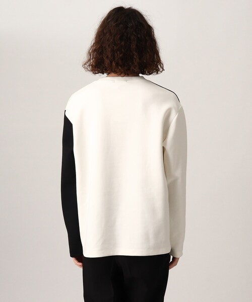 tk.TAKEO KIKUCHI(ティーケータケオキクチ)の「◆クォータースイッチカットソー(ユニセックスアイテム)(Tシャツ/カットソー・メンズ・ホワイト系5/ブラック系4/ブルー系4・02/03/66)」の5枚目の写真