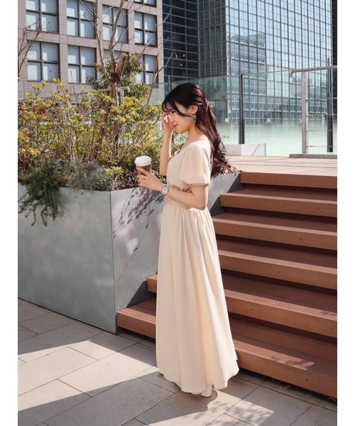 MIIA(ミーア)の「半袖パフスリーブマキシワンピース(ワンピース・レディース・ベージュ/オフホワイト/ブラック系その他/グリーン系その他・FREE)」の3枚目の写真