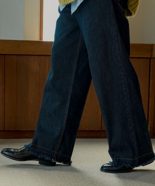 soerte（ソエルテ）の「Wide straight denim pants / ワイドストレートデニムパンツ（デニムパンツ・メンズ・インディゴブルー・1/2/0/3）」の17枚目の写真