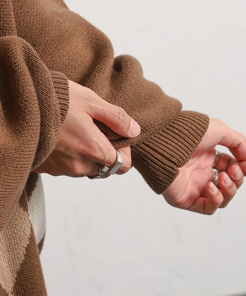 kutir（クティール）の「スプリングアーガイルカーディガン（カーディガン/ボレロ・メンズ・ブラック/ダークブラウン/イエロー/グリーン・MEDIUM/LARGE）」の8枚目の写真