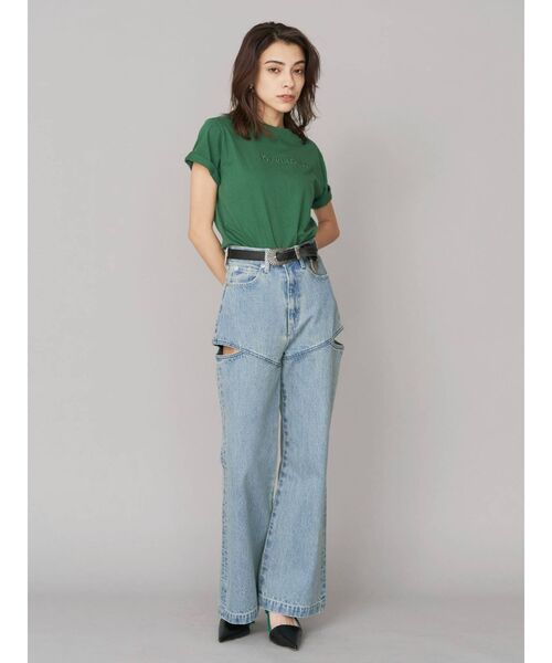 EVRIS(エヴリス)の「Embroidary Tシャツ(Tシャツ/カットソー・レディース・ホワイト/ブラック/ベージュ/グリーン・FREE)」の8枚目の写真