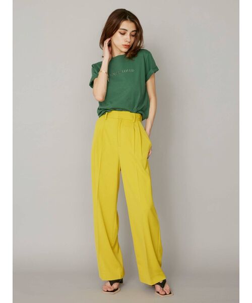 EVRIS(エヴリス)の「Embroidary Tシャツ(Tシャツ/カットソー・レディース・ホワイト/ブラック/ベージュ/グリーン・FREE)」の12枚目の写真