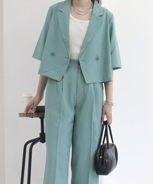 fredy emue(フレディエミュ)の「シワ加工 セミワイドパンツ(スラックス・レディース・ネイビー/ミント・38)」の12枚目の写真