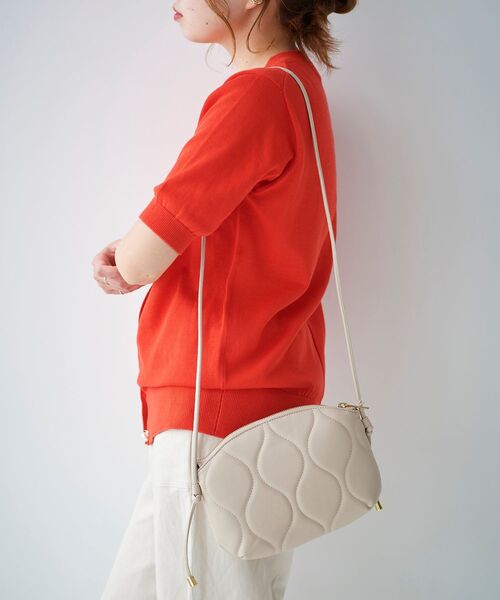 le.coeur blanc（ルクールブラン）の「キルティングショルダーバッグ（ショルダーバッグ・レディース・ベージュ/ライトグレー・FREE）」の12枚目の写真