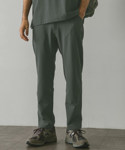 URBAN RESEARCH DOORS(アーバンリサーチドアーズ)の「2wayストレッチクライミングパンツ(その他パンツ・メンズ・チャコールグレー/ブラック/グレー・SMALL/MEDIUM/LARGE)」の3枚目の写真