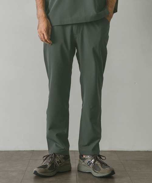 URBAN RESEARCH DOORS(アーバンリサーチドアーズ)の「2wayストレッチクライミングパンツ(その他パンツ・メンズ・チャコールグレー/ブラック/グレー・SMALL/MEDIUM/LARGE)」の17枚目の写真