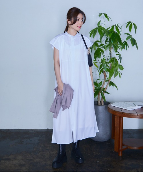 ECRIRE(エクリール)の「【YUKIEコラボ】ノースリーブバックデザインシャツワンピース(シャツワンピース・レディース・ブラック/グレー/オフホワイト・S/M)」の19枚目の写真