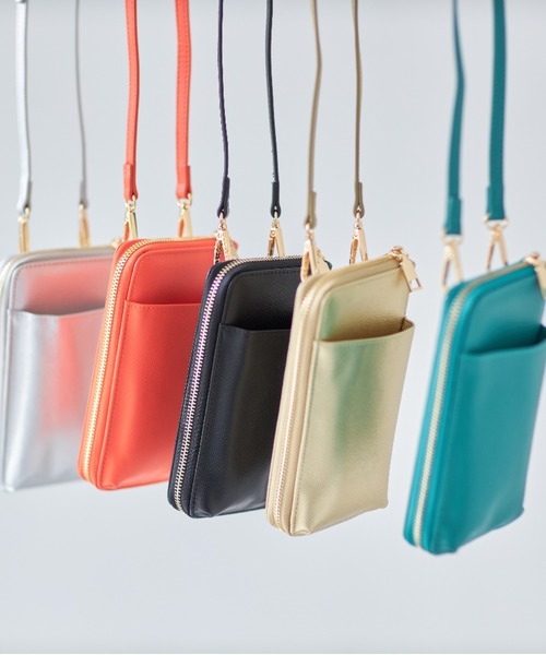 deux amour（ドゥーザムール）の「携帯ウオレットバッグ（ボディバッグ/ウエストポーチ・レディース・ブラック/シルバー/ゴールド/オレンジ/グリーン・FREE(9)）」の10枚目の写真