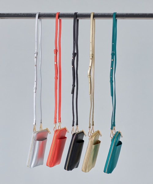 deux amour（ドゥーザムール）の「携帯ウオレットバッグ（ボディバッグ/ウエストポーチ・レディース・ブラック/シルバー/ゴールド/オレンジ/グリーン・FREE(9)）」の12枚目の写真