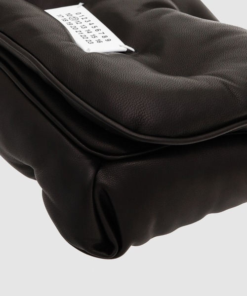 Maison Margiela（メゾンマルジェラ）の「SHOULDER BAG（ショルダーバッグ・レディース・ブラック/グレー系その他・ONE SIZE）」の4枚目の写真