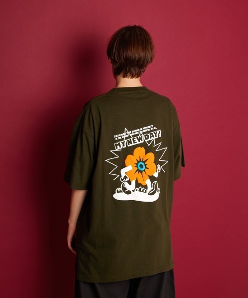 rehacer(レアセル)の「rehacer : Brand-new Days On HW Body / ブランニューデイズ オン ヘビーウェイト ボディー(Tシャツ/カットソー・メンズ・ホワイト/ブラック/カーキ・LARGE/X-LARGE/MEDIUM/SMALL)」の6枚目の写真