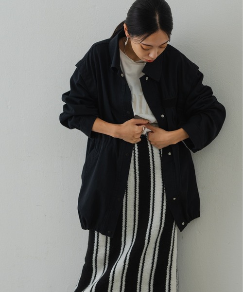 Shelly island（シェリーアイランド）の「2WAYミリタリージャケット/ベスト（ミリタリージャケット・レディース・ブラック/カーキ・M）」の4枚目の写真