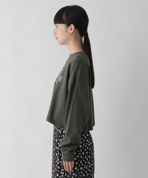 LOWRYS FARM（ローリーズファーム）の「ロゴショートプリントロンＴ　157165（Tシャツ/カットソー・レディース・グレー/オフホワイト/ブルー/アイボリー・FREE）」の18枚目の写真