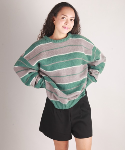 WESTSEA(ウエストシー)の「モヘヤライク起毛 ボーダーオーバーサイズ クルーニット(ニット/セーター・メンズ・ブラック×ブルー/パープル/ブラック/ダークネイビー/モスグリーン/ロイヤルブルー・M/L)」の4枚目の写真