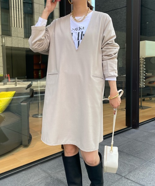 DouDou（ドゥドゥ）の「深Vチュニックワンピース（ワンピース・レディース・ブラック/ベージュ/グレイッシュベージュ・FREE）」の3枚目の写真