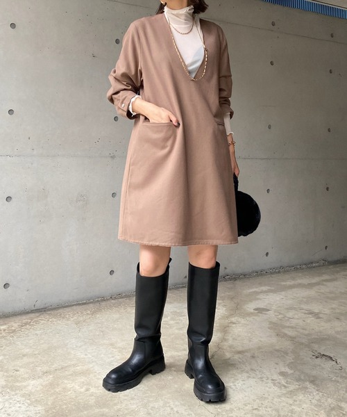 DouDou（ドゥドゥ）の「深Vチュニックワンピース（ワンピース・レディース・ブラック/ベージュ/グレイッシュベージュ・FREE）」の6枚目の写真