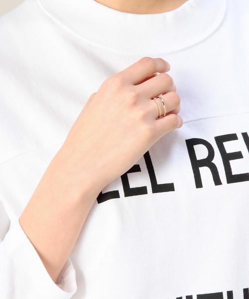 BEAUTY&YOUTH UNITED ARROWS(ビューティーアンドユースユナイテッドアローズ)の「BYSF Enasoluna K10イエローゴールド Wラインリング(リング・レディース・ゴールド・11)」の4枚目の写真