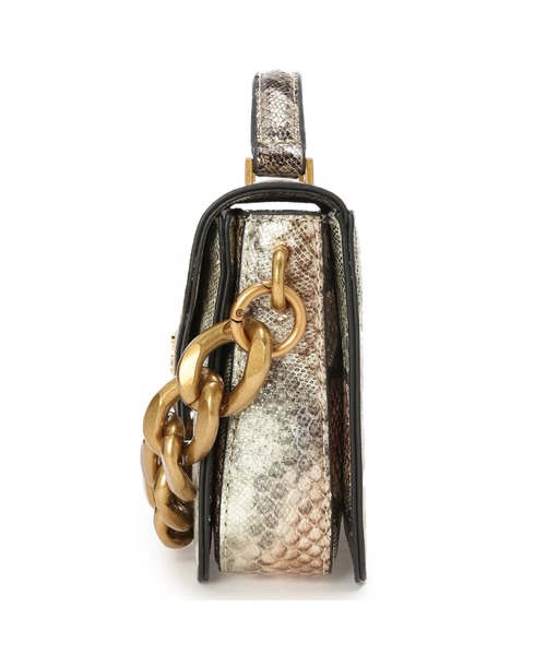 Guess（ゲス）の「RETOUR Mini Top Handle Crossbody（ショルダーバッグ）」 WEAR