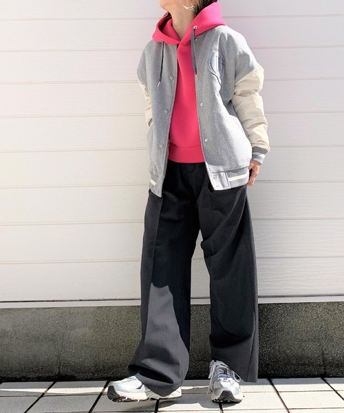 Q（キュー）の「ダンボールフードパーカー（パーカー・レディース・ブラック/ピンク/チャコールグレー/ライトグレー・MEDIUM）」の15枚目の写真