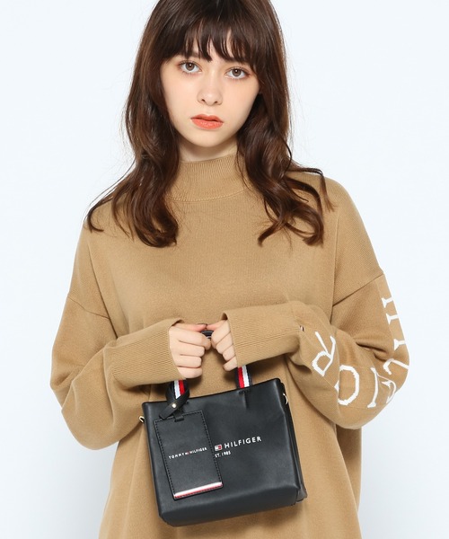 TOMMY HILFIGER(トミーヒルフィガー)の「2WAYマイクロショッパートートバッグ(トートバッグ・レディース・ベージュ/ブラック・FREE)」の1枚目の写真