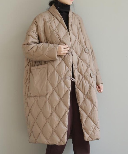 Auntie Rosa(アンティローザ)の「キルティングオーバーコート(ダウンジャケット/コート・レディース・ブラック/ベージュ・LARGE/XX-LARGE/X-LARGE)」の10枚目の写真
