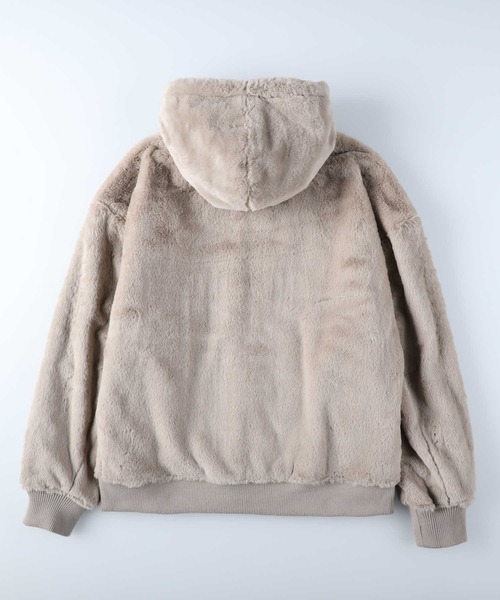 美品LOHENブルゾン　ライトベージュ スライトラスターストレッチニットプルオーバー