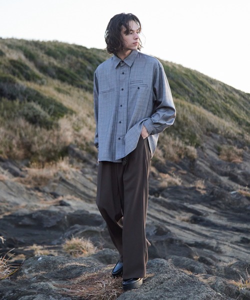 CASPER JOHN(キャスパージョン)の「Double pocket pin-tack shirts/ダブルポケットピンタックシャツ(シャツ/ブラウス・メンズ・ブラック/グレー/ブルー・SMALL/MEDIUM/LARGE)」の10枚目の写真