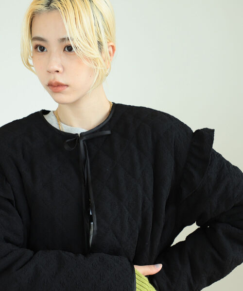 BeAMS DOT（ビームスドット）の「【WEB限定】BeAMS DOT / リボン キルティング ブルゾン（ブルゾン・レディース・ホワイト系その他5/ブラック・FREE）」の13枚目の写真
