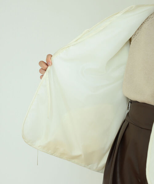 BeAMS DOT（ビームスドット）の「【WEB限定】BeAMS DOT / リボン キルティング ブルゾン（ブルゾン・レディース・ホワイト系その他5/ブラック・FREE）」の17枚目の写真