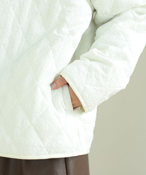 BeAMS DOT（ビームスドット）の「【WEB限定】BeAMS DOT / リボン キルティング ブルゾン（ブルゾン・レディース・ホワイト系その他5/ブラック・FREE）」の19枚目の写真